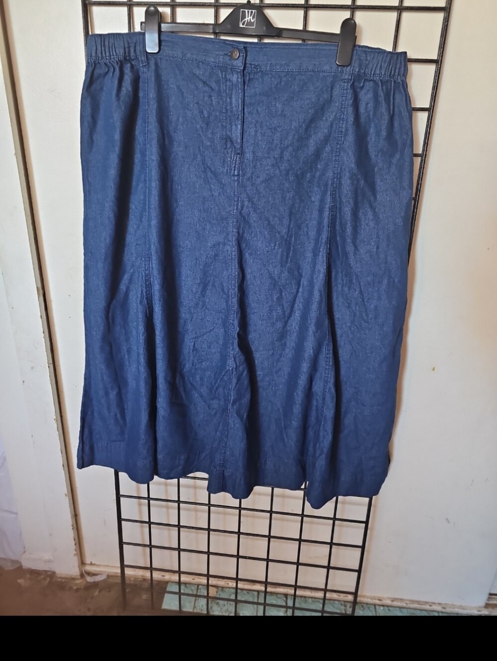 Roaman's Dark Blue Midi Denim Skirt Size 22w